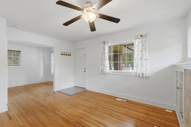 Building Photo - 3225 S 500 E