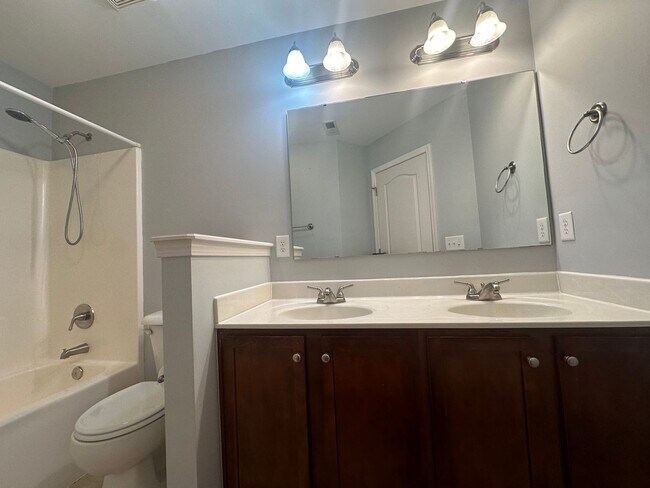 Building Photo - 4252 Redspire Ln