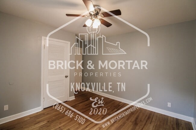 Building Photo - 624 Milligan St