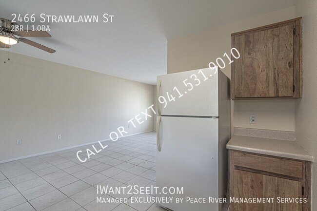 Building Photo - 2466 Strawlawn St