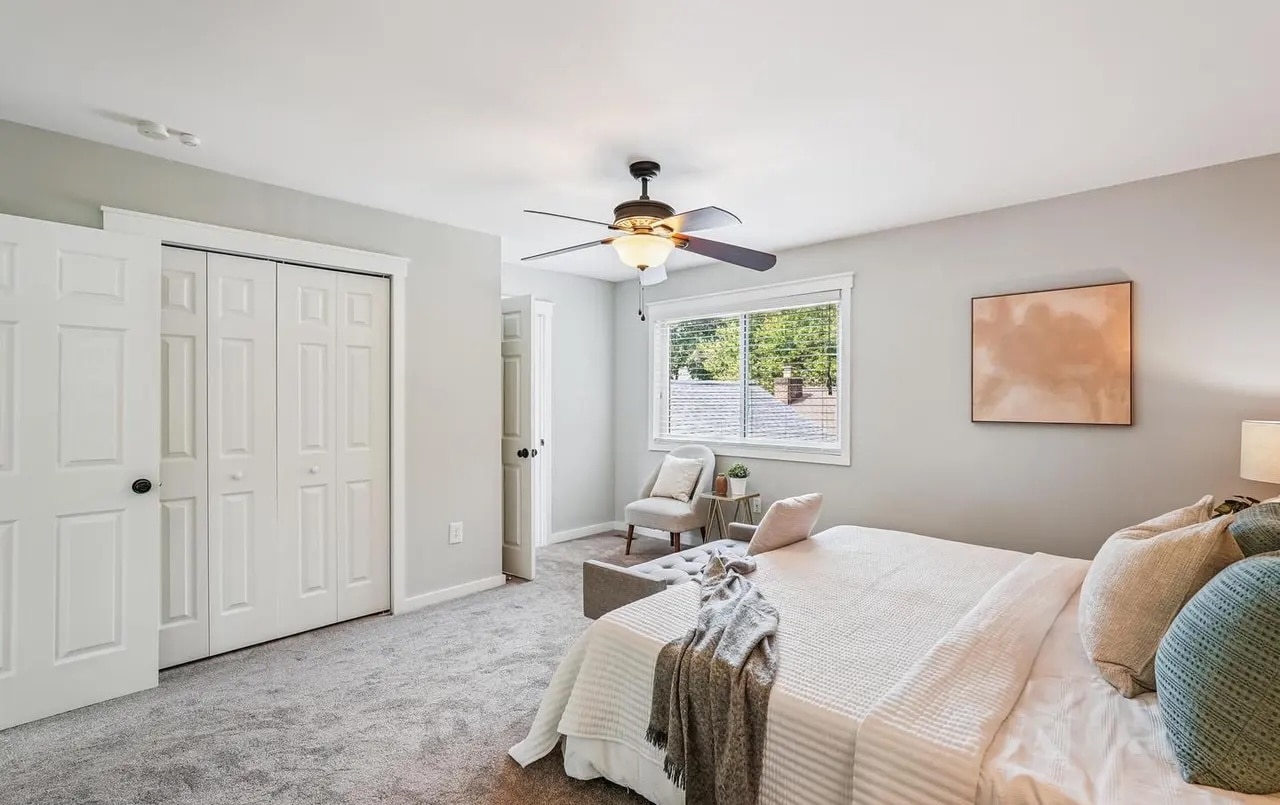 Building Photo - 276 W Meadowland Ln