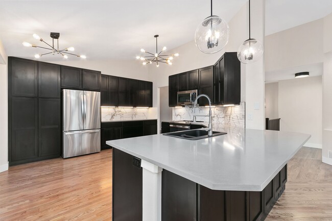 Counter Seating into Kitchen - 417 Promontory Dr