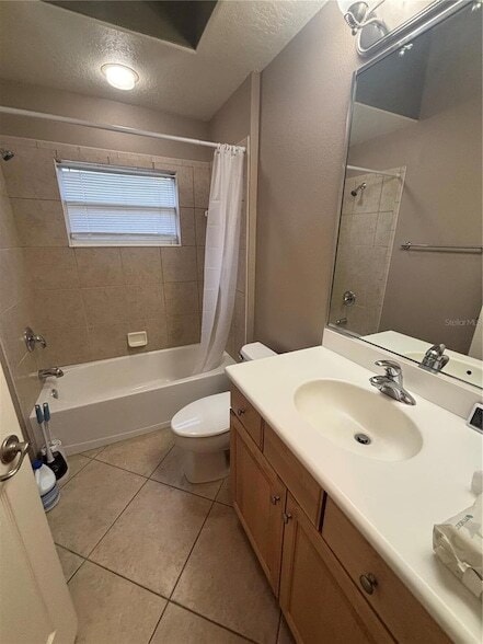 Building Photo - 11375 Dancing River Dr