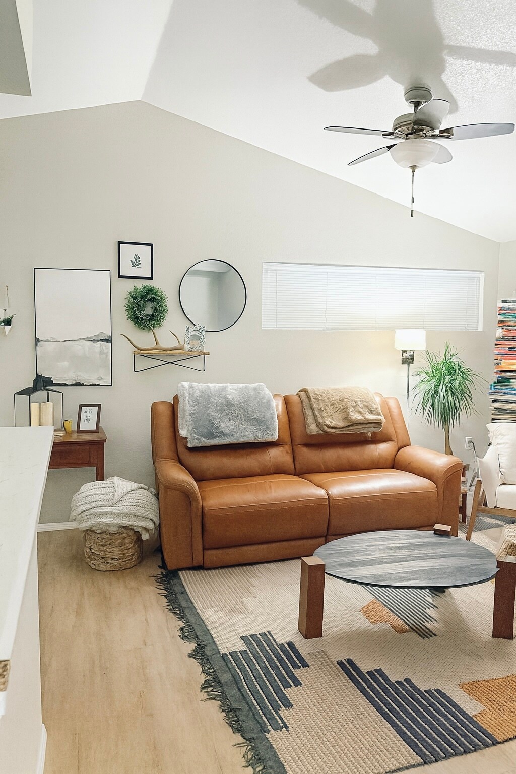 Building Photo - 3002 W Elizabeth St