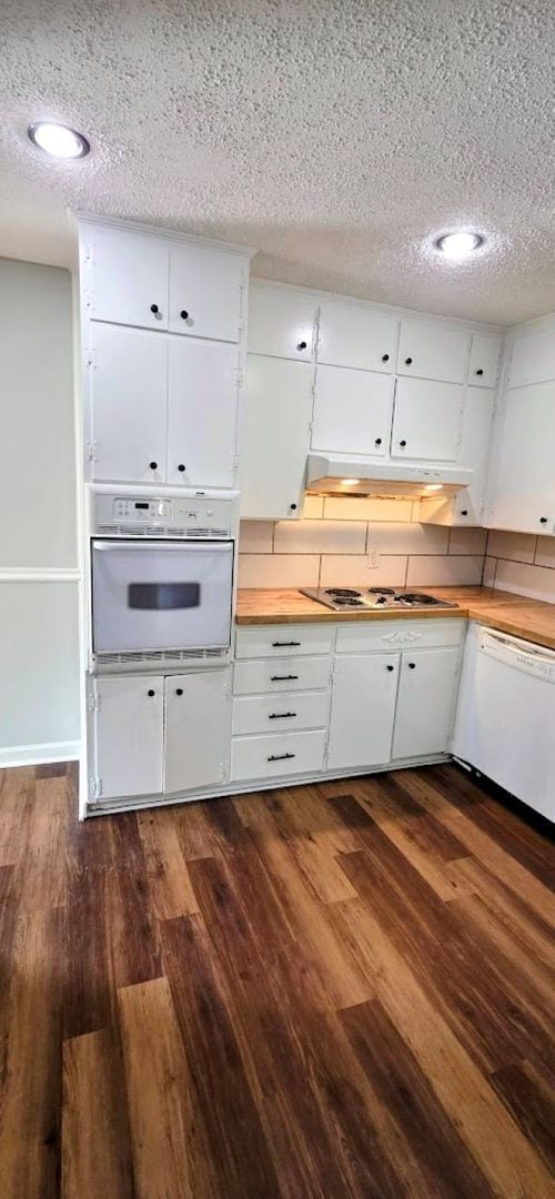 Building Photo - Large Family Home - Move In Ready!