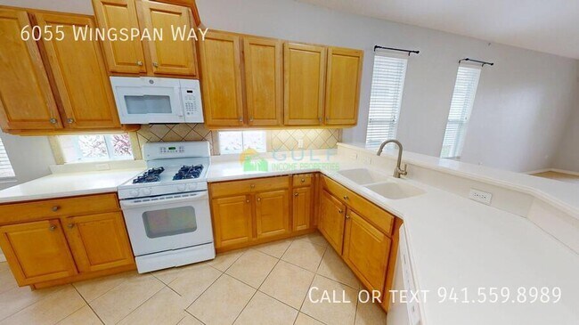 Building Photo - 6055 Wingspan Way