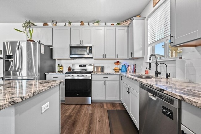 Building Photo - 317 Black Alder St