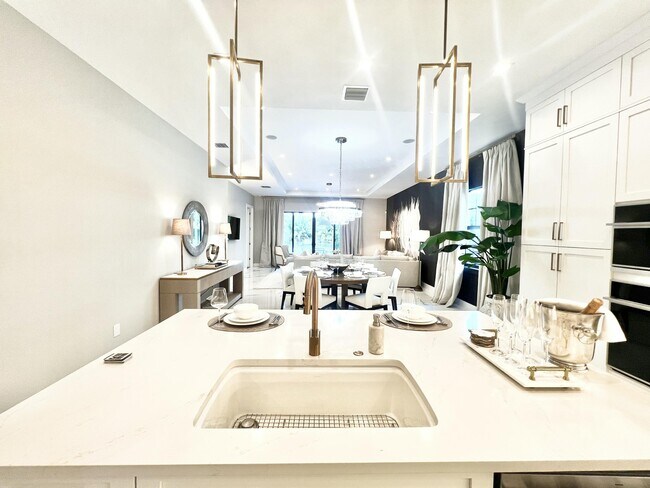 Building Photo - 3029 Bellflower Cir