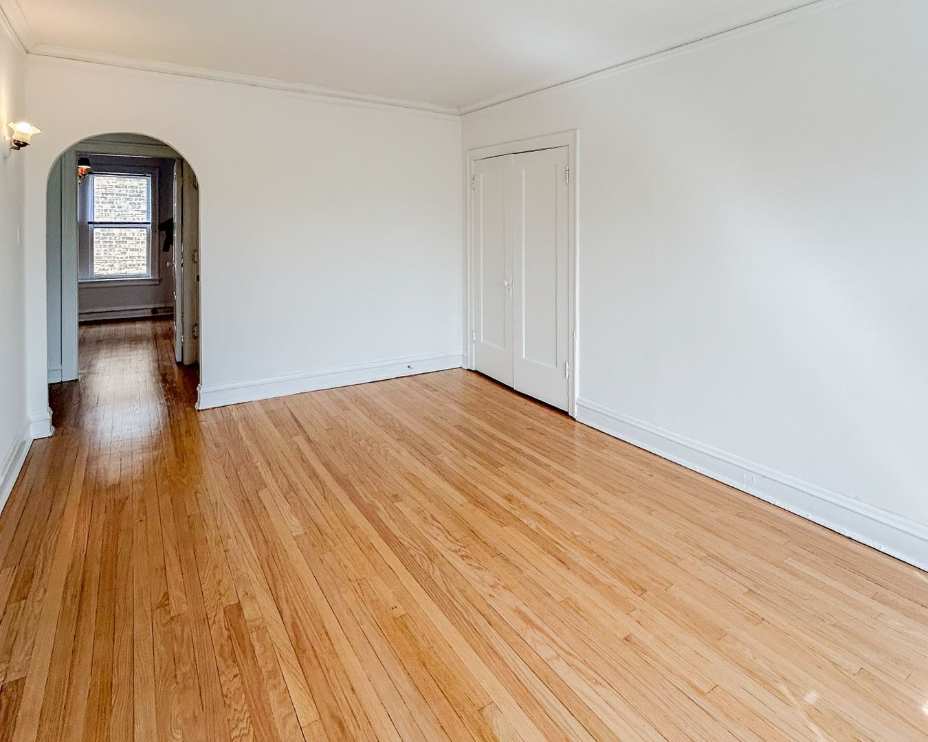 Building Photo - 4506 N Ashland Ave