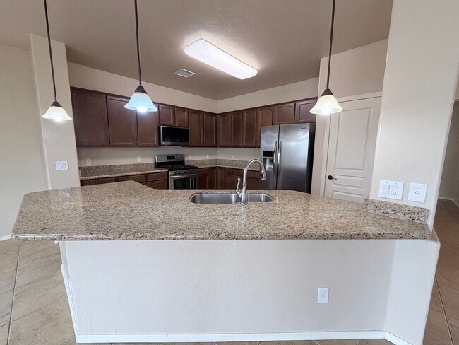 Building Photo - 3BR/2BA/2.5CG, 1861 sq.ft. rental in Sierra Vista, AZ