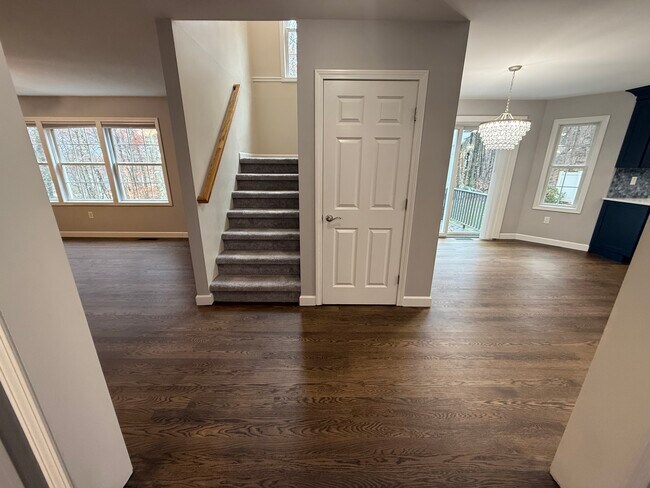 Building Photo - 317 Heather Glen Ln