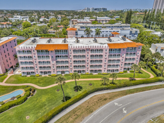 Building Photo - 1001 E Camino Real