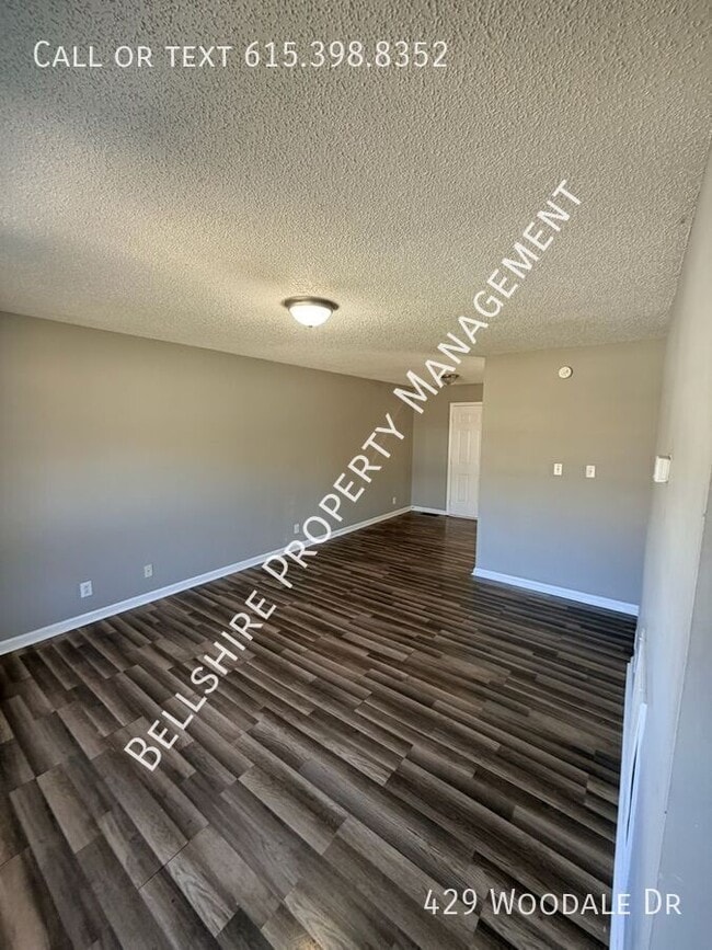 Building Photo - 429 Woodale Dr