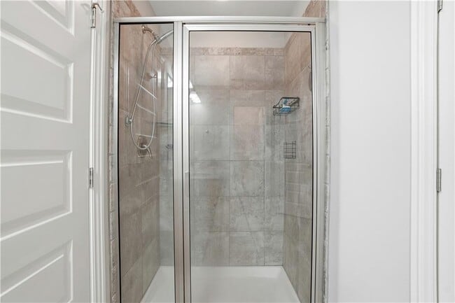 Building Photo - 2007 W Gilligan Ave