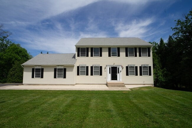 Building Photo - 4300 Old Lincoln Hwy