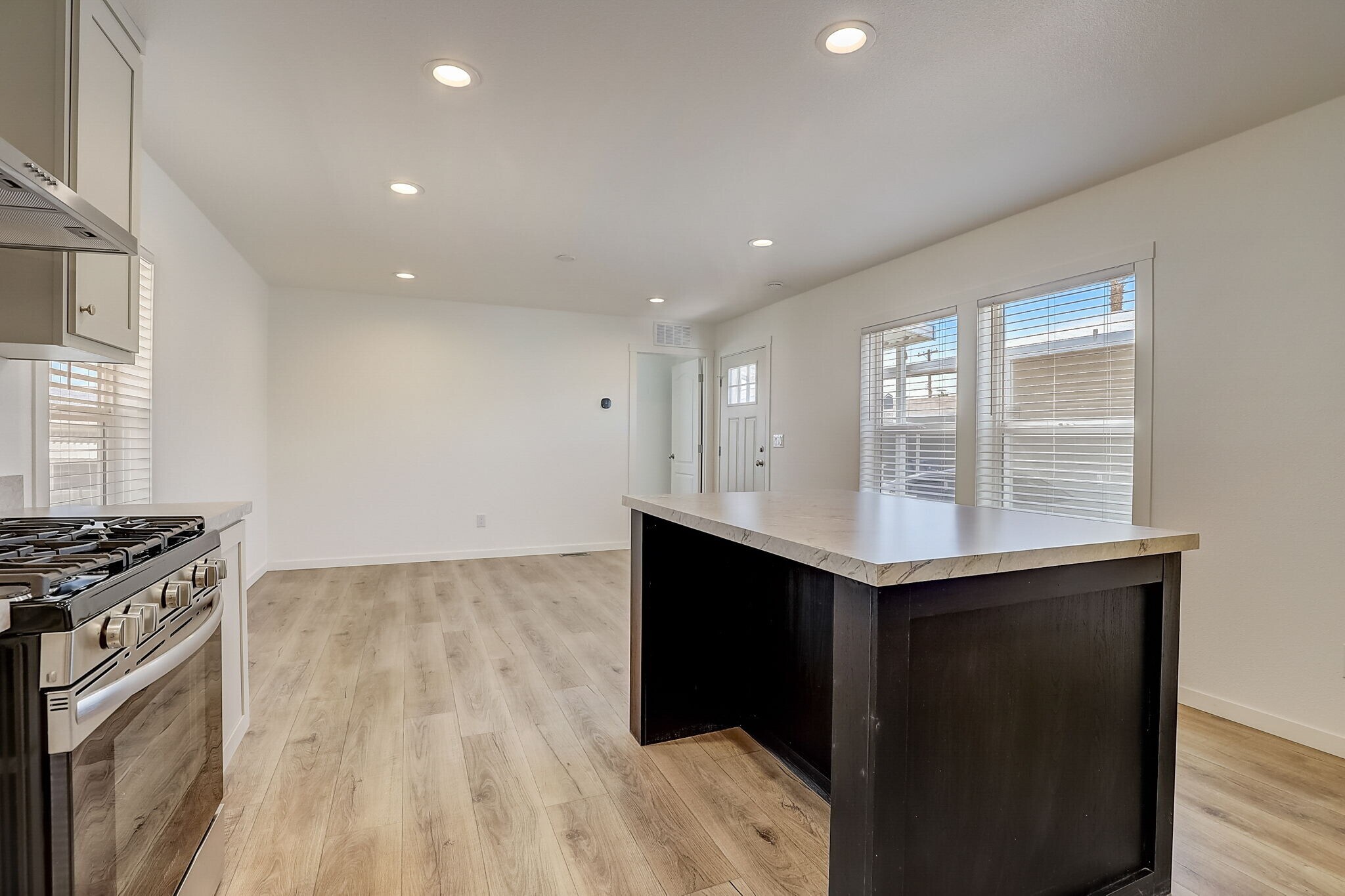Building Photo - 2627 S Lamb Blvd
