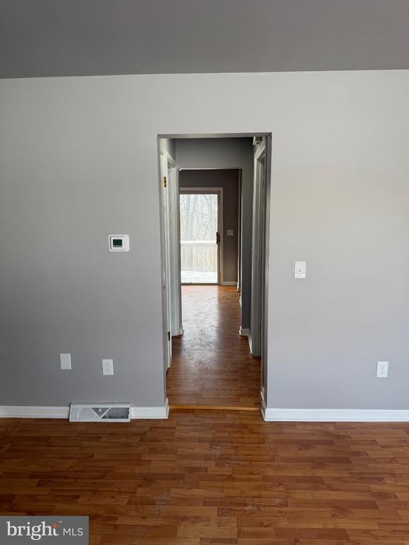 Building Photo - 1243 Peggy Dr