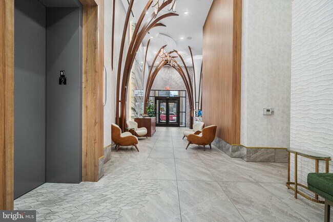 Building Photo - 255 W Falls Station Blvd