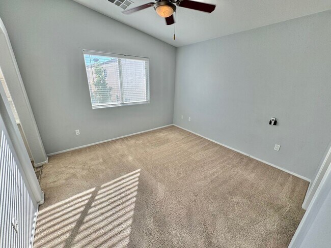 Building Photo - MOVE IN SPECIAL - BRIGHT 2-BEDROOM CONDO IN SOUTHWEST LAS VEGAS CONDO