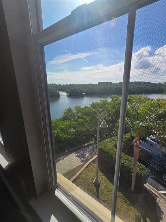 Building Photo - 2732 Via Murano