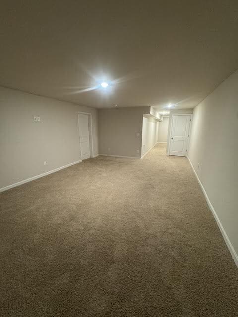 Building Photo - Spacious 5-Bedroom Home with Finished Basement on Corner Lot in Stephens City