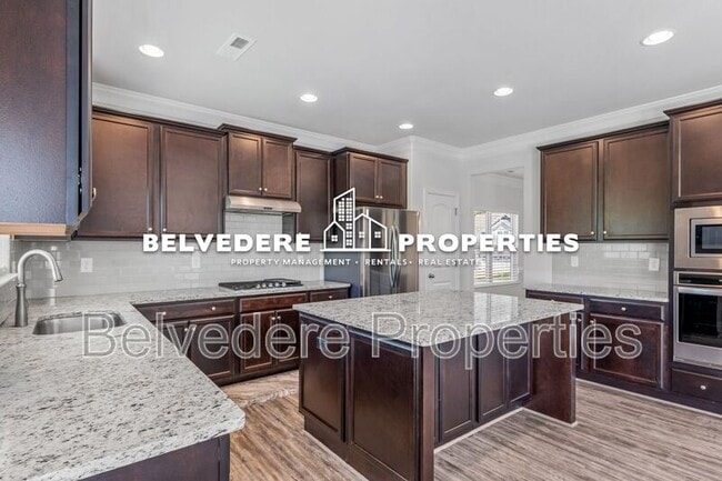 Building Photo - 5749 Marblehead Dr