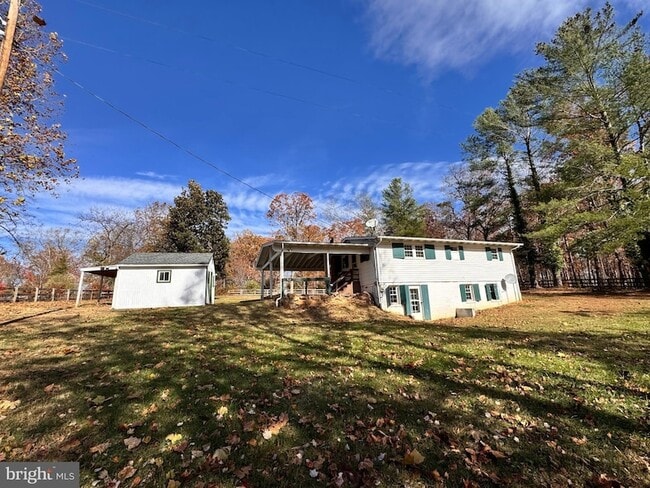 Building Photo - 2 Sundale Ln