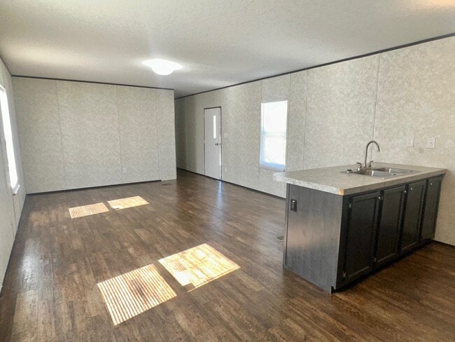 Building Photo - 508 Blakley Dr