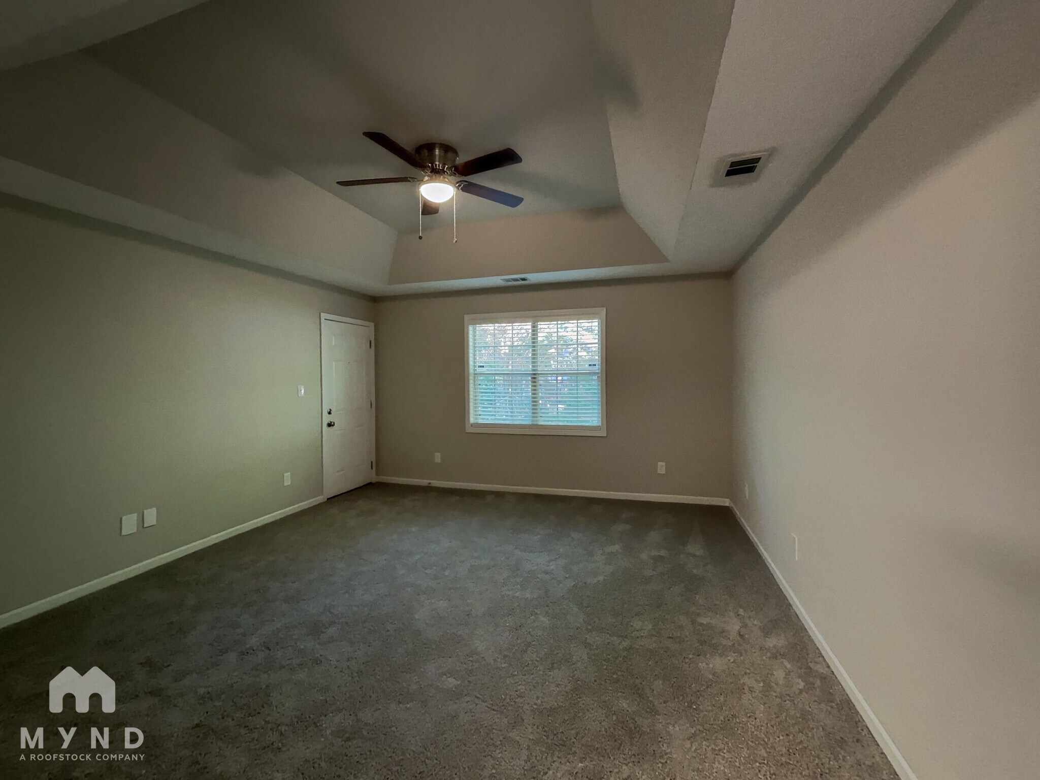 Building Photo - 204 Eagles Crest Ct