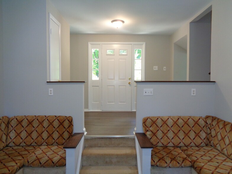 Building Photo - 3800 Bell Rd