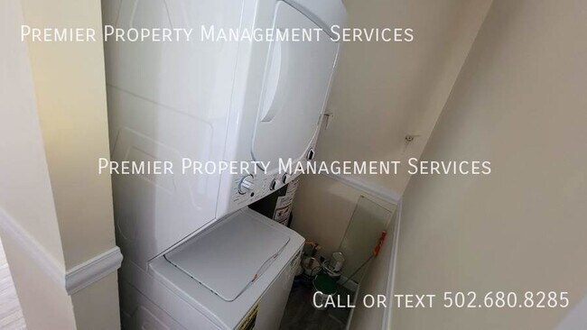 Building Photo - 2 bed one bath in  PRP