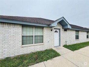 Building Photo - 1908 W Western Dr