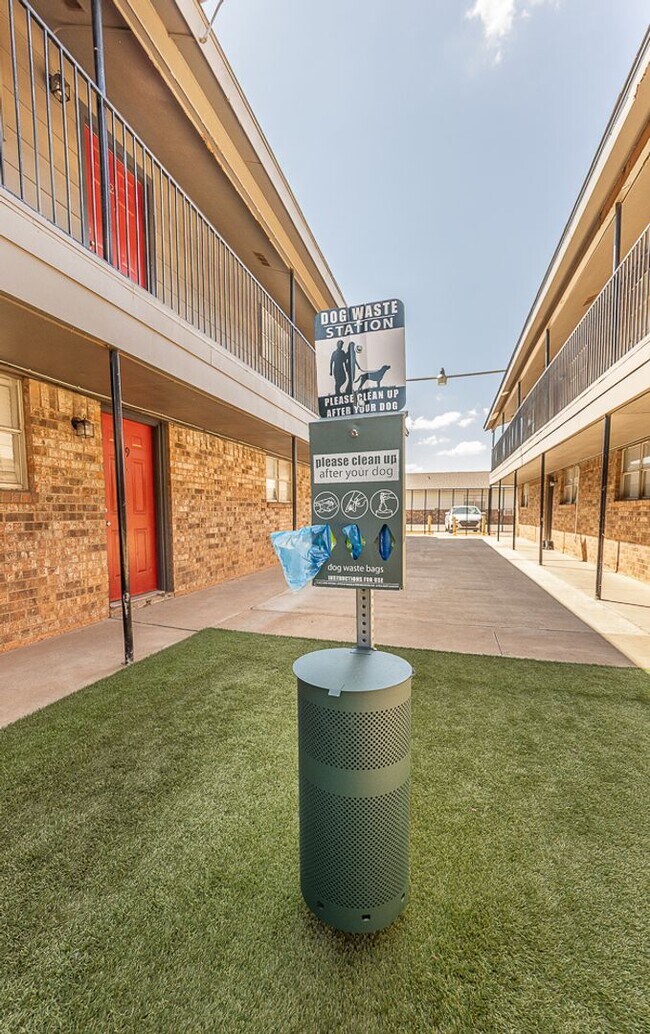 Building Photo - Self Showing- ZERO-DEPOSIT UPFRONT FOR QUA...