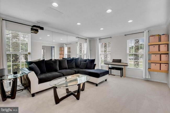 Building Photo - 1402 Bermuda Dunes Ct