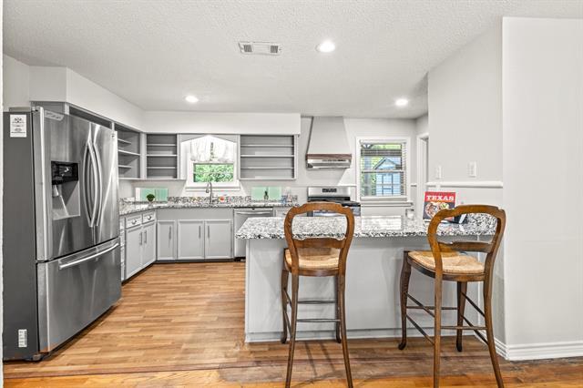 Building Photo - 2711 Santa Cruz Dr