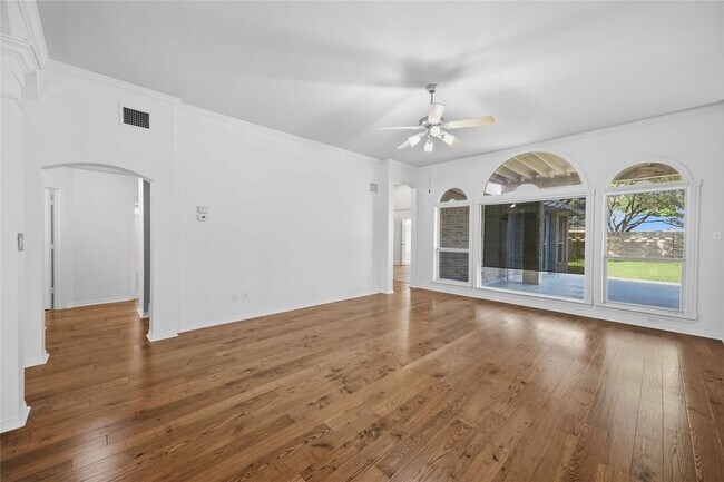 Building Photo - 1511 Baldridge Ln