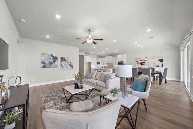 Building Photo - 10022 Serenity Grv Dr