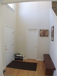 Building Photo - Simpsonville - 4 / 2.5, 2,100  SF