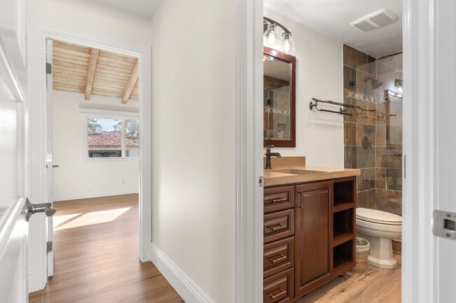 Building Photo - Gorgeous Fully Remodeled Home in The Bluffs Extra Large Patio