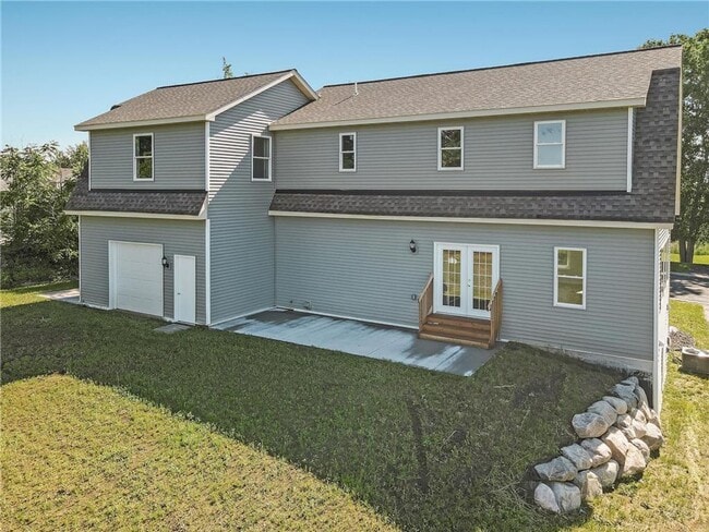 Building Photo - Rare 3 bed 4 bath no upgrade left out! 2 full kitchens, great views, dont miss out!