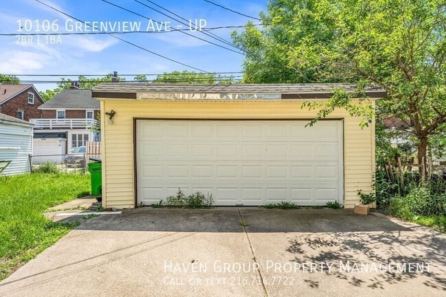 Building Photo - 10106 Greenview Ave