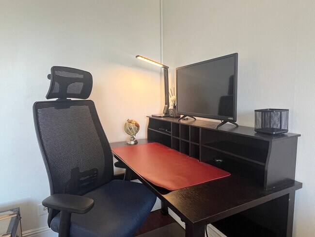 Comfortable Chair and Desk area - 2888 Ala Ilima St