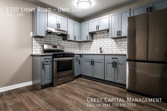 Building Photo - 1300 Light Road