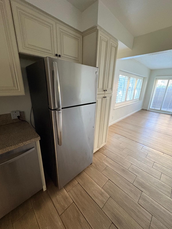 Building Photo - 3768 Redondo Beach Blvd