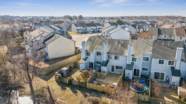 Building Photo - Turnkey, Furnished, All Inclusive Rental in Virginia Beach's Ocean Lakes Community