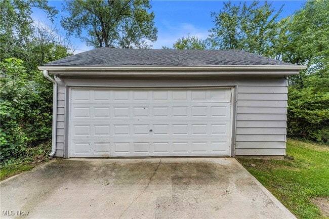Building Photo - 19412 Milan Dr