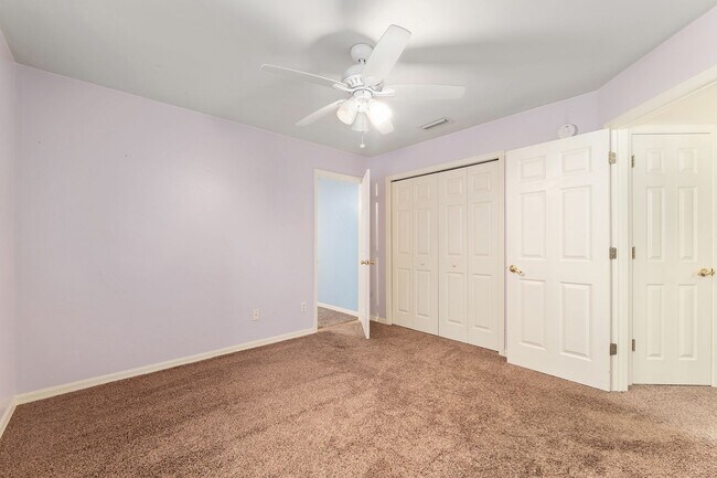 Building Photo - 7013 NW 50th Terrace