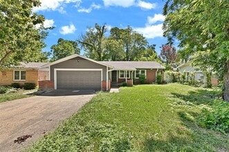 Building Photo - 4014 Sun Valley Dr