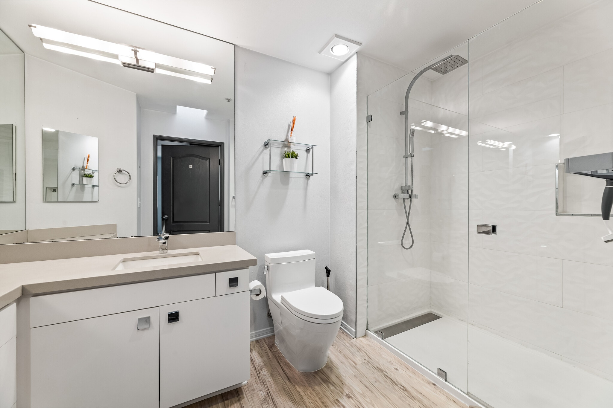 Building Photo - 4060 Glencoe Ave