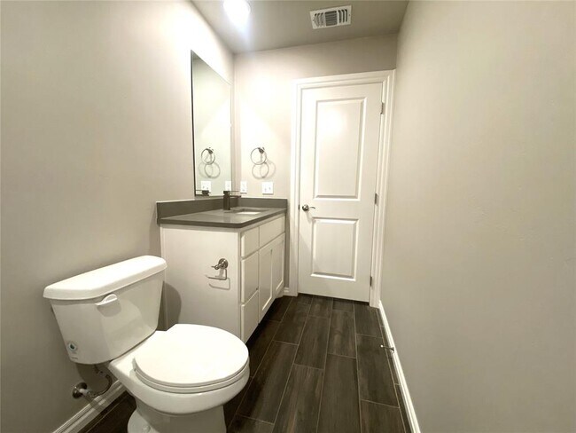 Building Photo - 19017 Tarver Wy